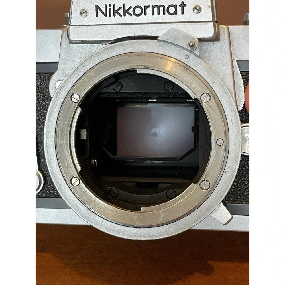 Nikkormat‎ FTN Camera + Nikon 105 mm 1:2.5 Lens